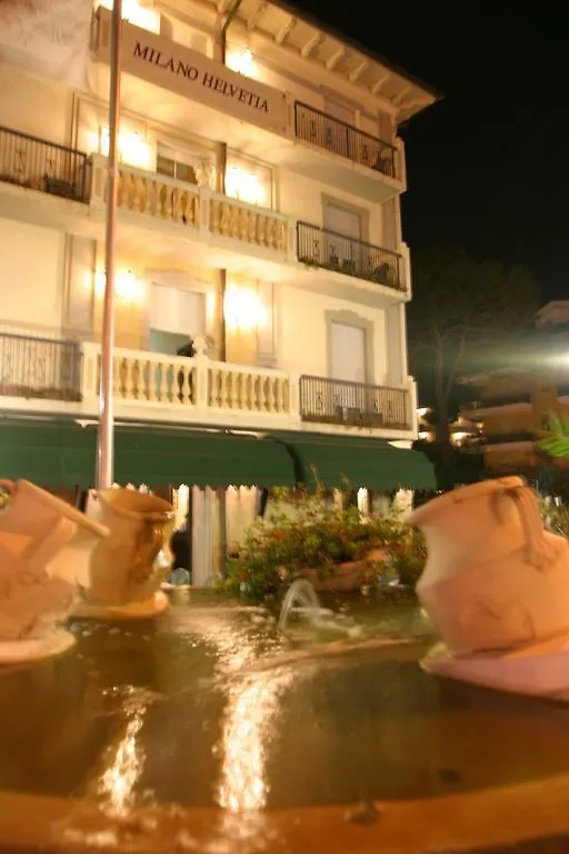 Hotel Milano Helvetia - In Centro Con Piscina Riccione